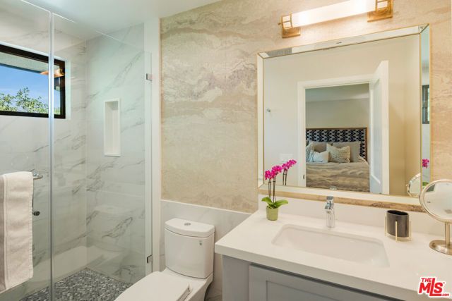 17145 Addison Street, Encino (los Angeles), CA 91316