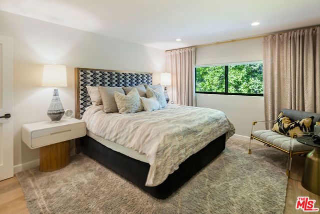 17145 Addison Street, Encino (los Angeles), CA 91316