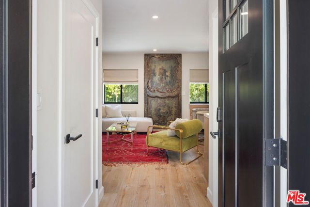 17145 Addison Street, Encino (los Angeles), CA 91316