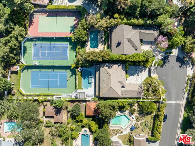 17145 Addison Street, Encino (los Angeles), CA 91316