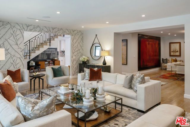 17145 Addison Street, Encino (los Angeles), CA 91316