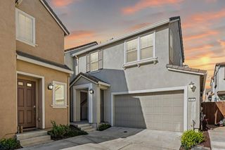 8876 Solo Way, Elk Grove, CA 95757