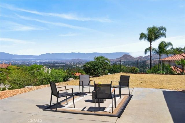 6201 Omega Street, Riverside, CA 92506