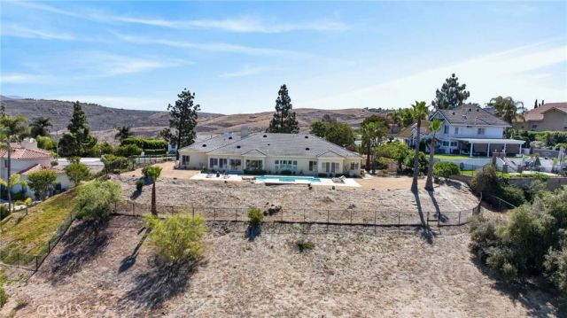 6201 Omega Street, Riverside, CA 92506
