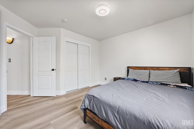 5211 Grogan Drive, Bakersfield, CA 93313