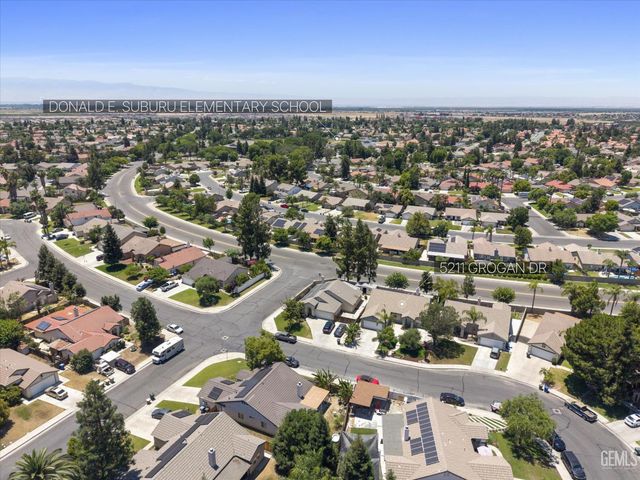 5211 Grogan Drive, Bakersfield, CA 93313