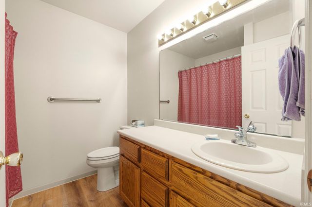 1408 Duesenberg Drive, Auburn, IN 46706