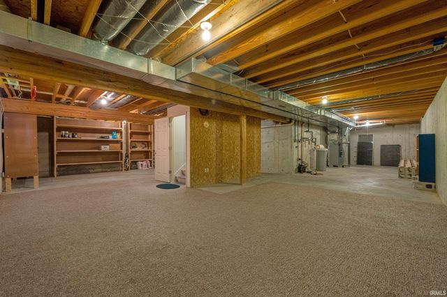 1408 Duesenberg Drive, Auburn, IN 46706