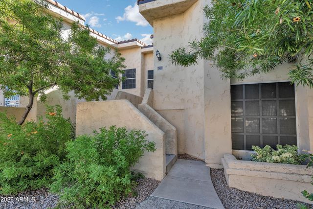 1333 E MORTEN Avenue 214, Phoenix, AZ 85020