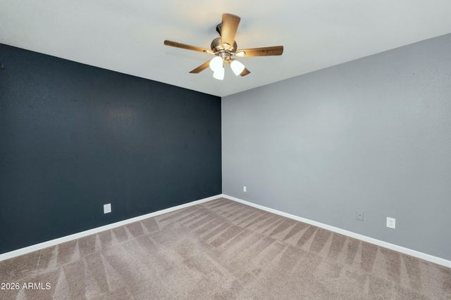 1333 E MORTEN Avenue 214, Phoenix, AZ 85020