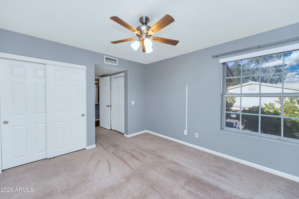 1333 E MORTEN Avenue 214, Phoenix, AZ 85020 — photo 5