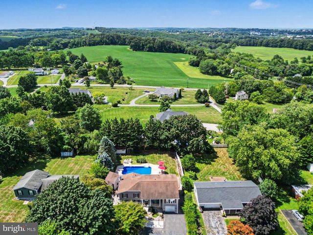 530 MOUNT HOLLY DR, Westminster, MD 21157