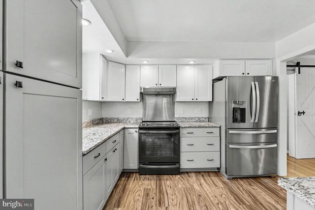530 MOUNT HOLLY DR, Westminster, MD 21157