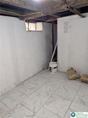 7487 Camp Meeting Road, New Tripoli, PA 18066