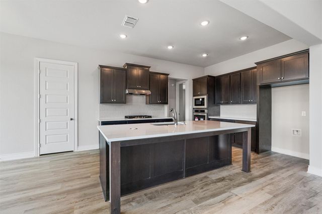 25012 Montana Creek XING, Marble Falls, TX 78654