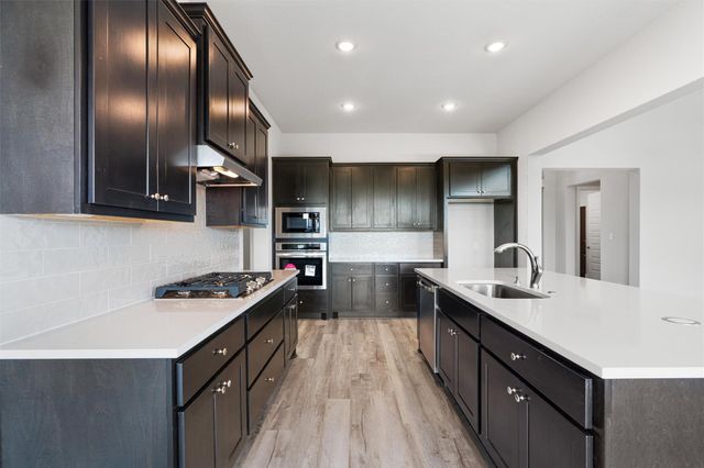 25012 Montana Creek XING, Marble Falls, TX 78654