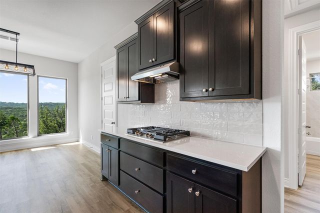 25012 Montana Creek XING, Marble Falls, TX 78654