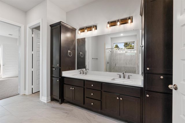 25012 Montana Creek XING, Marble Falls, TX 78654