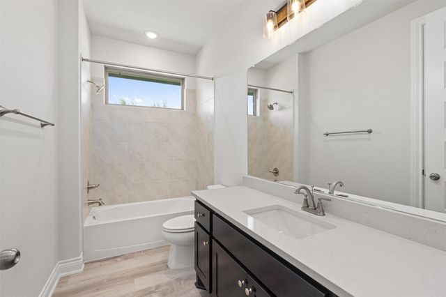 25012 Montana Creek XING, Marble Falls, TX 78654
