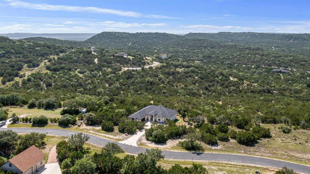 25012 Montana Creek XING, Marble Falls, TX 78654