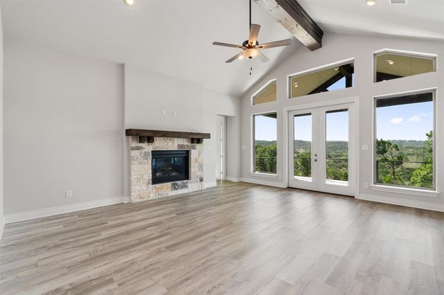 25012 Montana Creek XING, Marble Falls, TX 78654