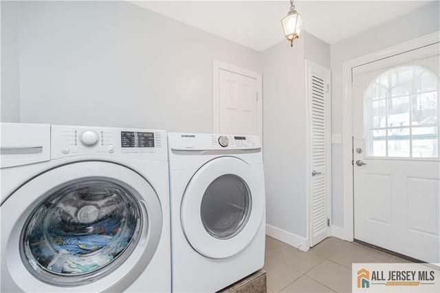 82 Milltown Road, East Brunswick, NJ 08816