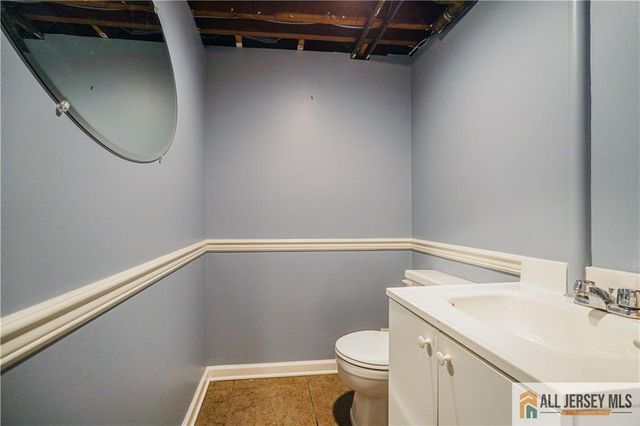 82 Milltown Road, East Brunswick, NJ 08816