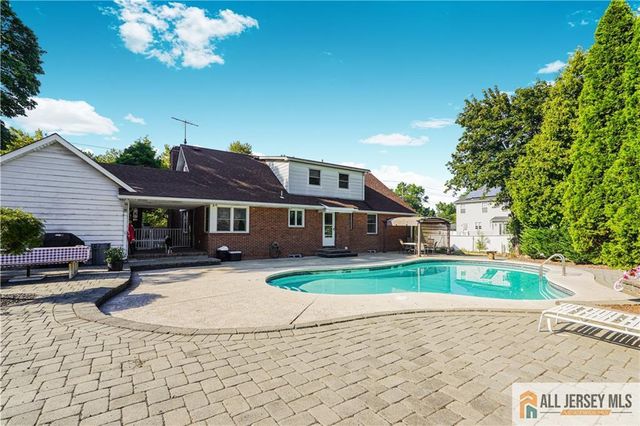 82 Milltown Road, East Brunswick, NJ 08816
