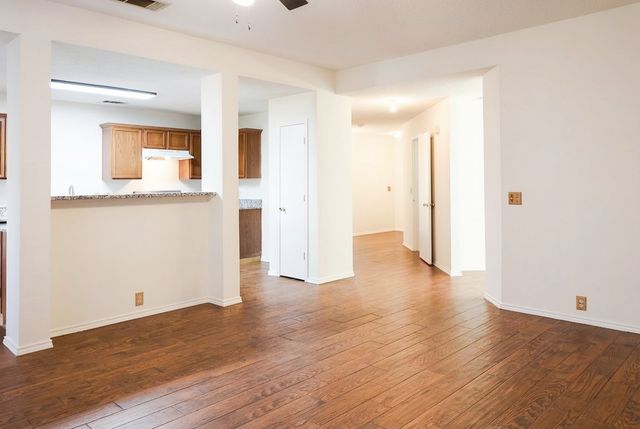 103 Pinecrest Drive, Seagoville, TX 75159