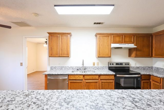 103 Pinecrest Drive, Seagoville, TX 75159