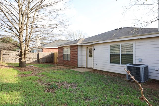 103 Pinecrest Drive, Seagoville, TX 75159