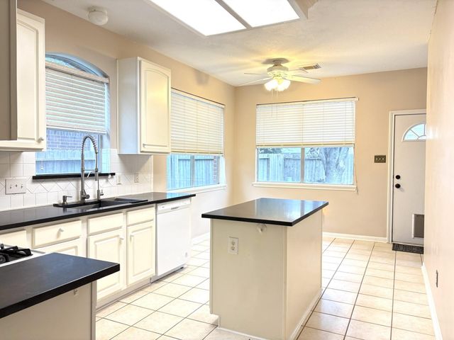 4415 Casey Circle, Sugar Land, TX 77479