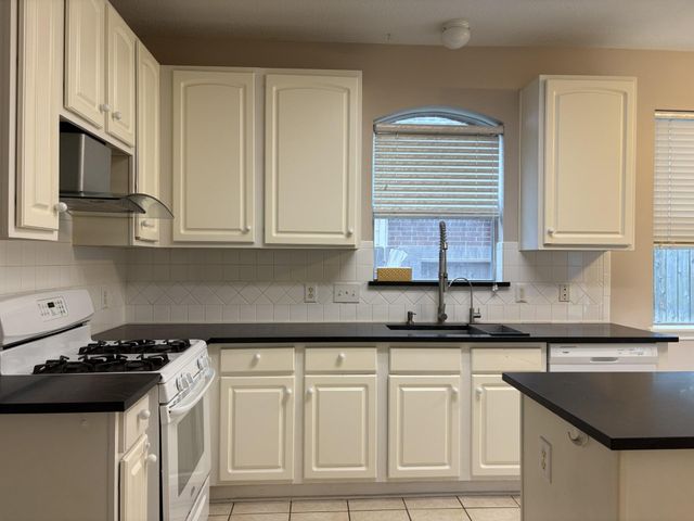 4415 Casey Circle, Sugar Land, TX 77479