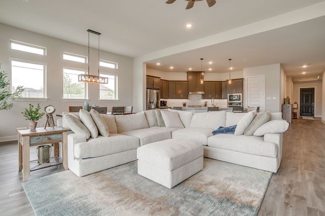 1704 Friendship Lane, Argyle, TX 76226