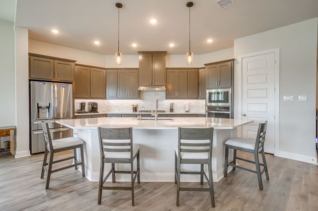 1704 Friendship Lane, Argyle, TX 76226
