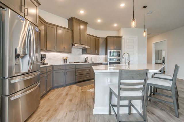1704 Friendship Lane, Argyle, TX 76226