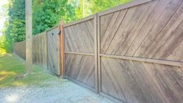 8740 & 8738 Dusty Lane, Conroe, TX 77306