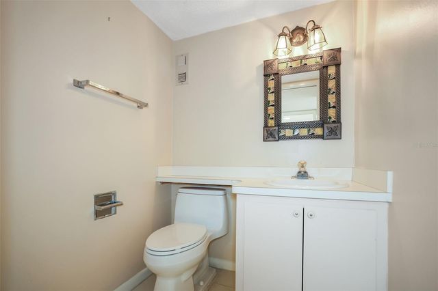 450 TREASURE ISLAND CAUSEWAY 208, Treasure Island, FL 33706