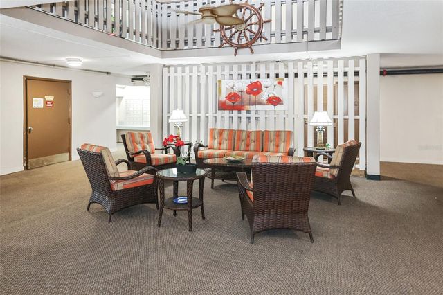 450 TREASURE ISLAND CAUSEWAY 208, Treasure Island, FL 33706