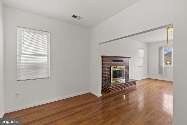 2705 DELK CT, Baltimore, MD 21222