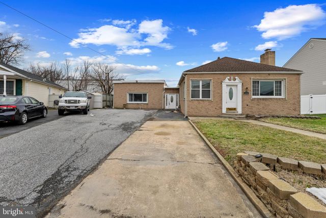 2705 DELK CT, Baltimore, MD 21222