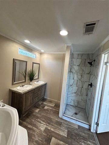 2212 County Road 3305, Greenville, TX 75402