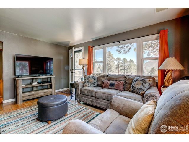 930 Highacres Dr, Estes Park, CO 80517