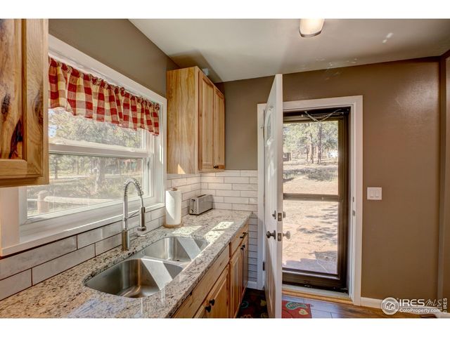930 Highacres Dr, Estes Park, CO 80517
