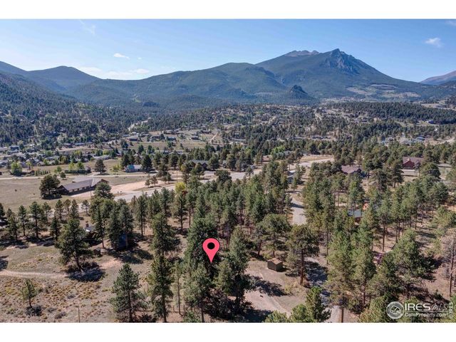 930 Highacres Dr, Estes Park, CO 80517