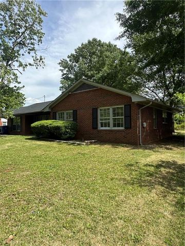 393 Old Acworth Road, Dallas, GA 30132