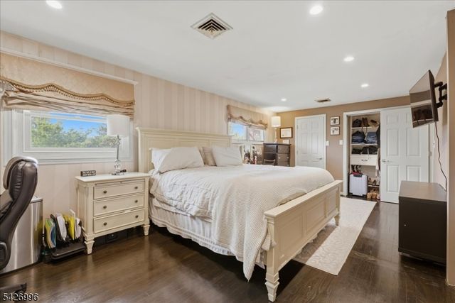 9 Hartung Ave, Riverdale Boro, NJ 07457