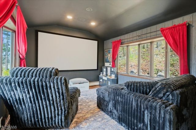 9 Hartung Ave, Riverdale Boro, NJ 07457