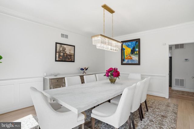 10500 COVING CROSS LN, Vienna, VA 22182