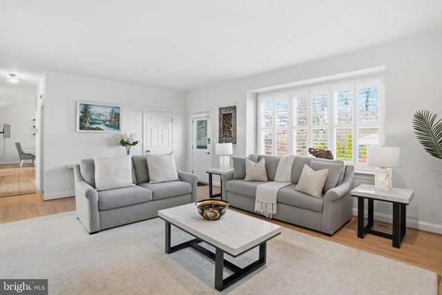 10500 COVING CROSS LN, Vienna, VA 22182